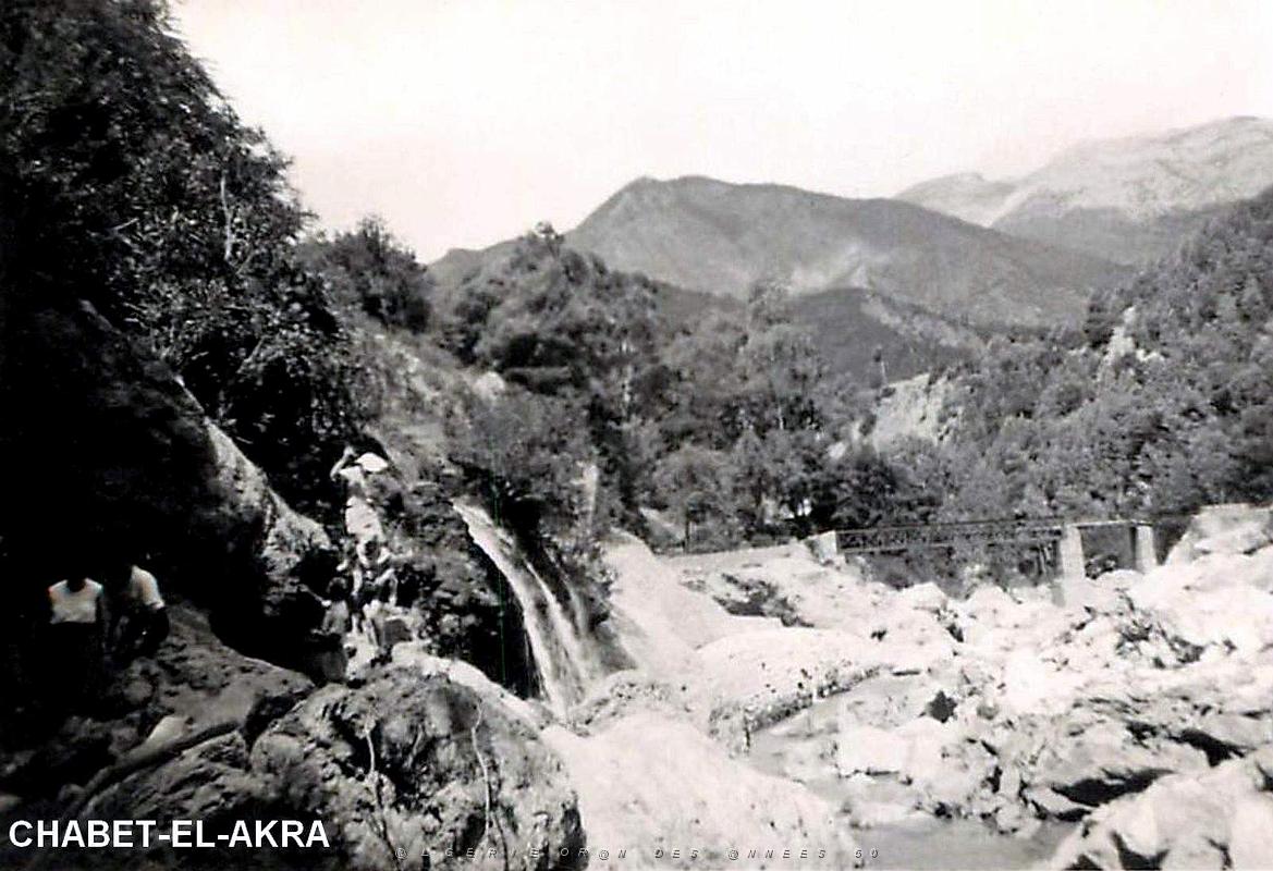 Chabet-el-Akra.jpg