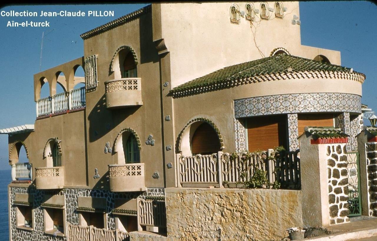 AIN-EL-TURCK-VILLA3.jpg