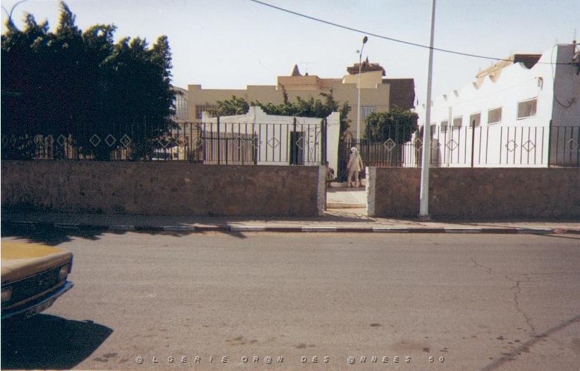 03.jpg