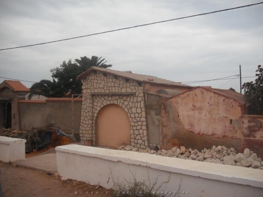 DSCF1002.jpg