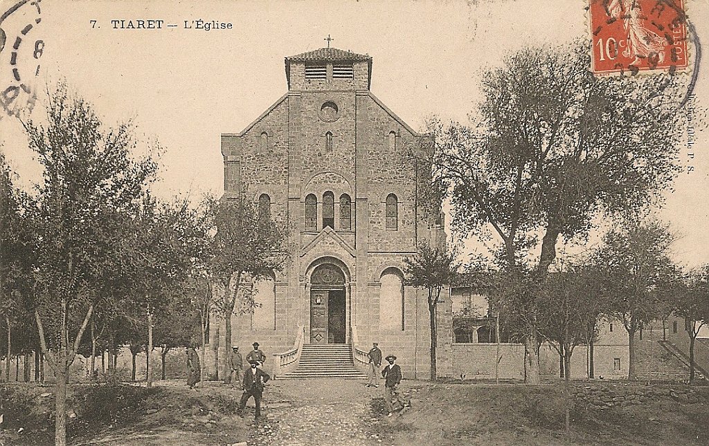 Tiaret-l'eglise.jpg