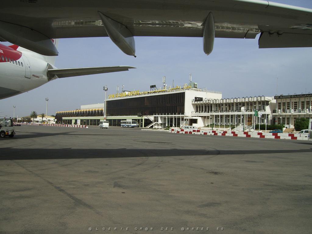002-ORAN-Juin06-Arrivee.jpg - Unicode
